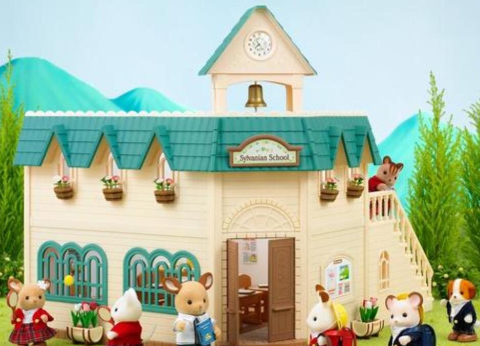 学校大家庭作文600字