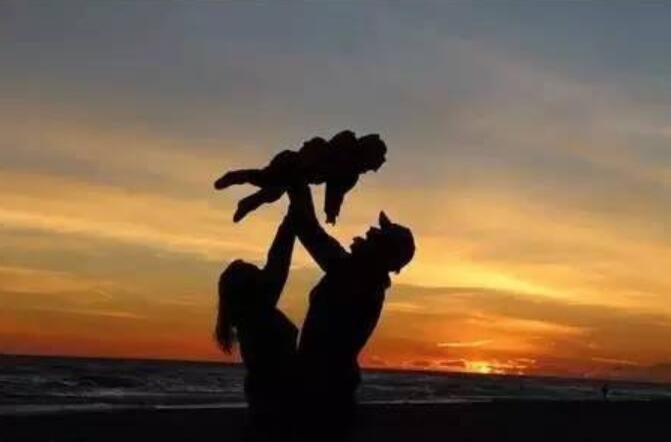 别样的父爱作文700字