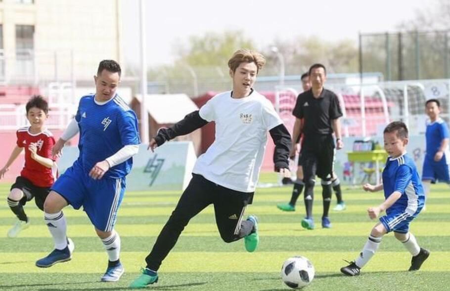 有趣的足球赛作文400字