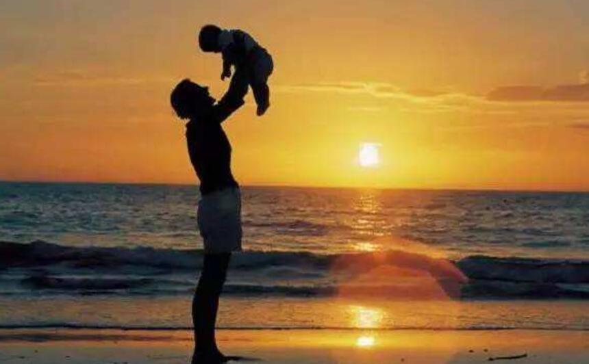 与父爱同行作文800字