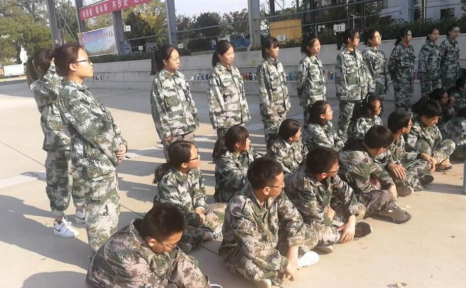 军训第一天.jpg 军训第一天.jpg