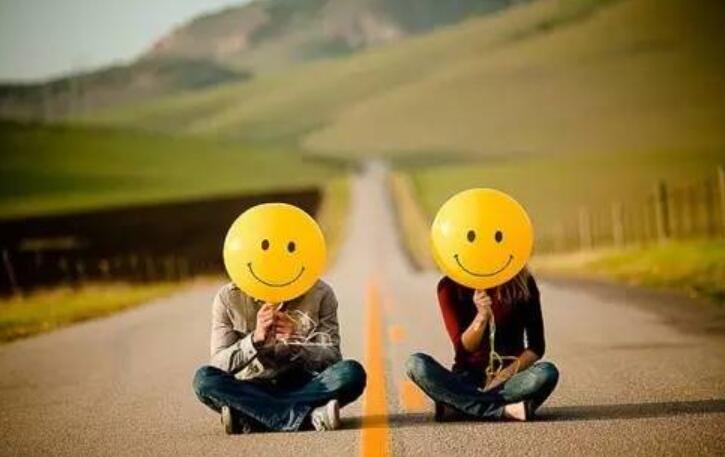 一个友善的微笑作文500字