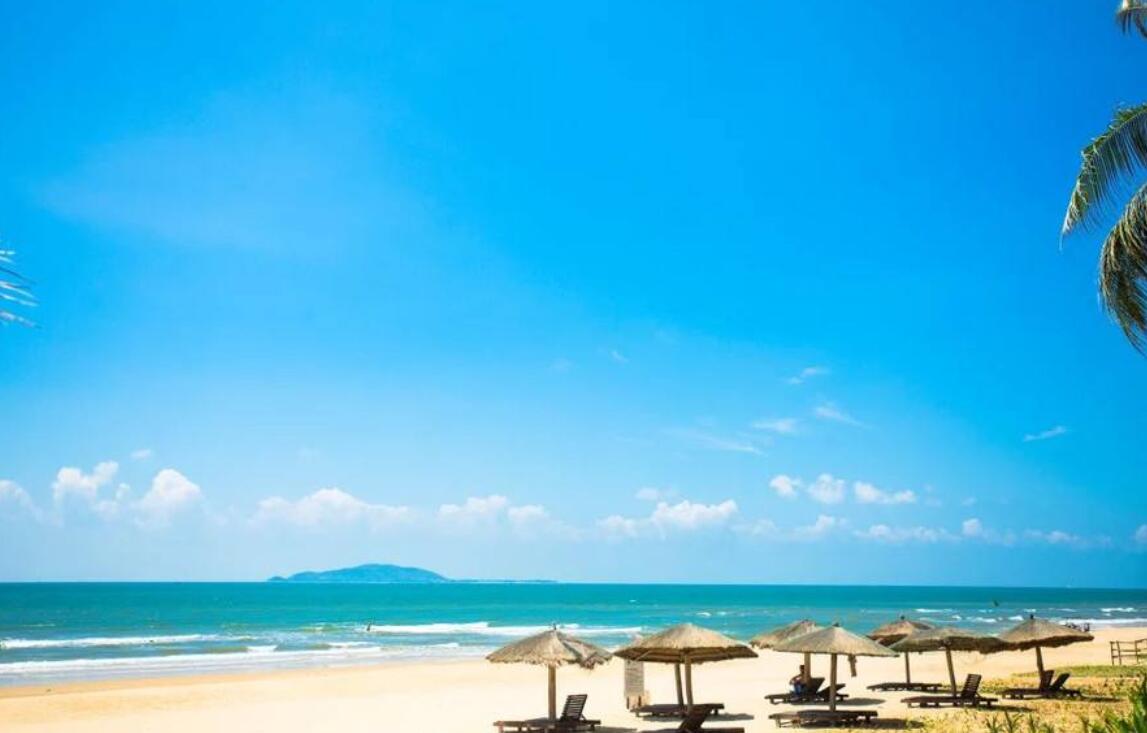 美丽的海滩.jpg 美丽的海滩.jpg