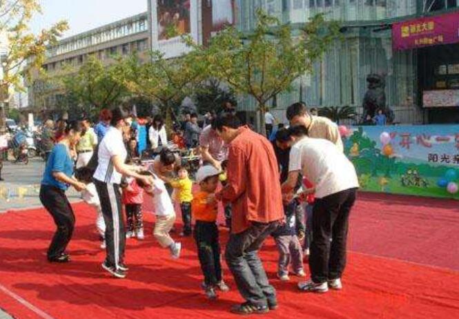 多彩的活动作文500字六年级上册