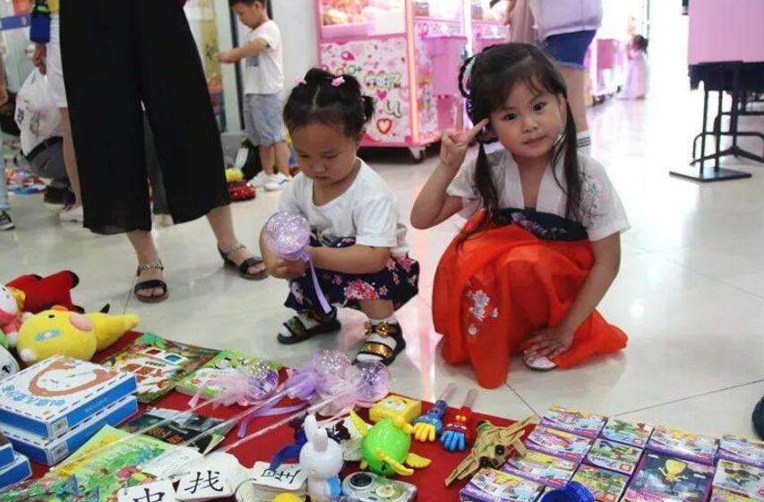 多彩的活动作文600字