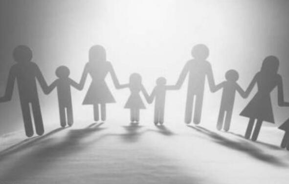 亲情无价作文700字初三