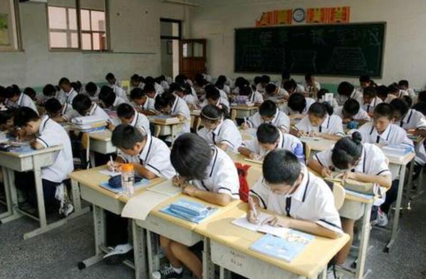 一个有趣的人作文100字