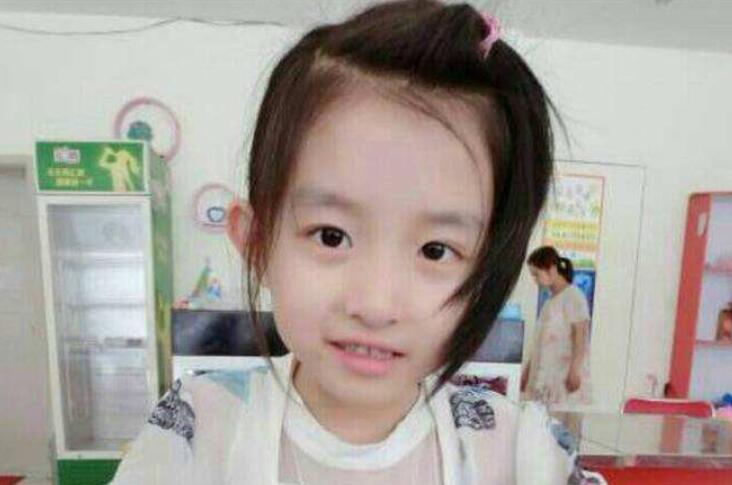 淘气的小表妹作文700字