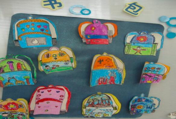 我设计的书包.jpg 我设计的书包.jpg