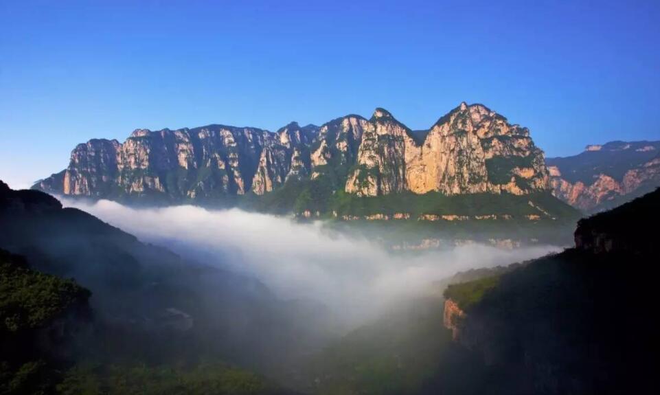 美丽的云台山.jpg