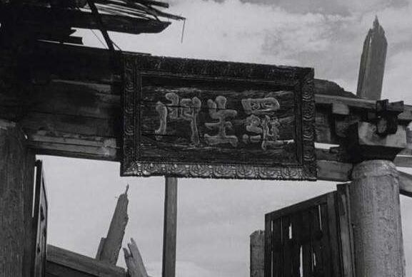 《罗生门》.jpg 《罗生门》.jpg