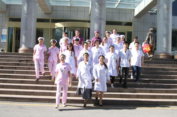 奉献最美.jpg 奉献最美.jpg