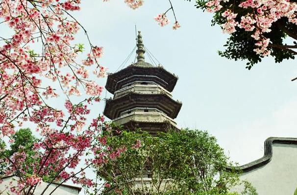 《乌塔》.jpg 《乌塔》.jpg