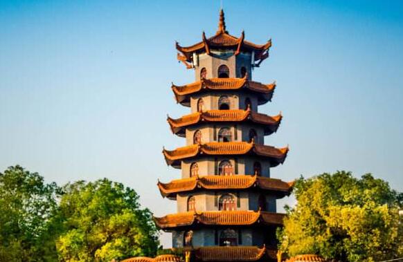 《宝塔》.jpg 《宝塔》.jpg