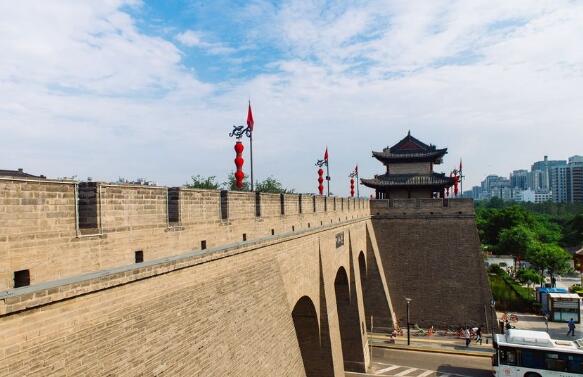 《城墙映像》.jpg 《城墙映像》.jpg