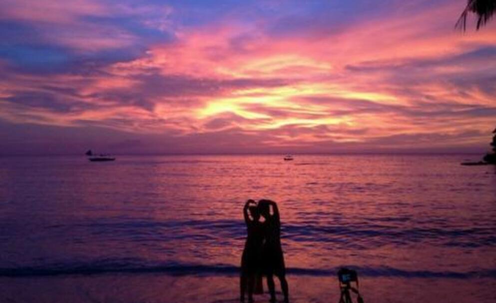 平凡的人不平凡的爱.jpg 平凡的人不平凡的爱.jpg