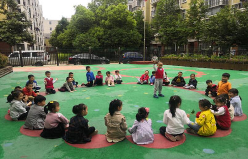 击鼓传花游戏.jpg 击鼓传花游戏.jpg