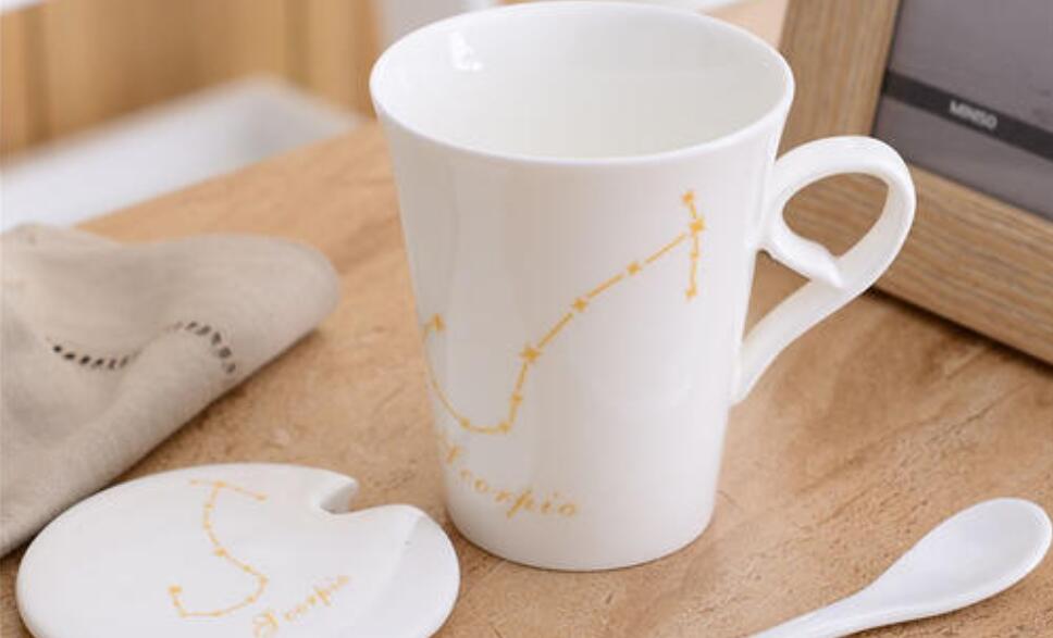 我的水杯.jpg 我的水杯.jpg