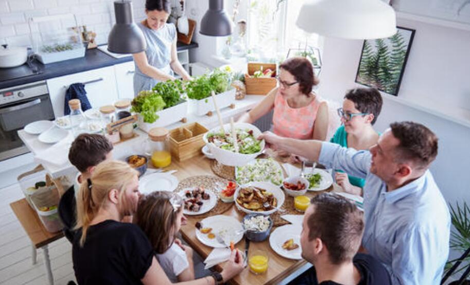 家中来客.jpg 家中来客.jpg