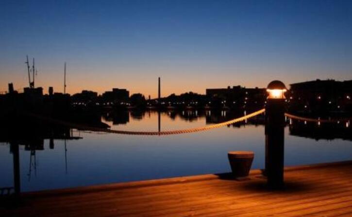 难忘的傍晚.jpg 难忘的傍晚.jpg