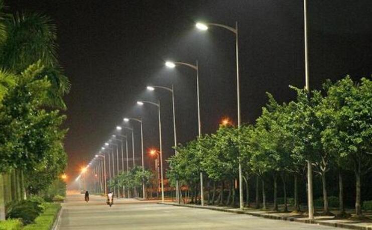 路灯.jpg 路灯.jpg