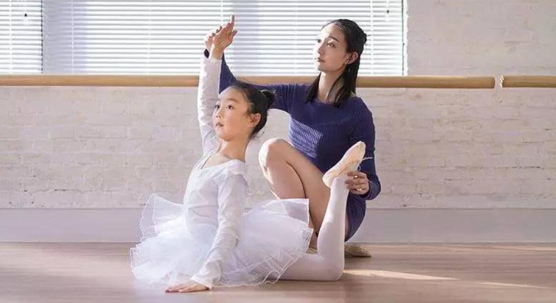 学跳舞.jpg 学跳舞.jpg