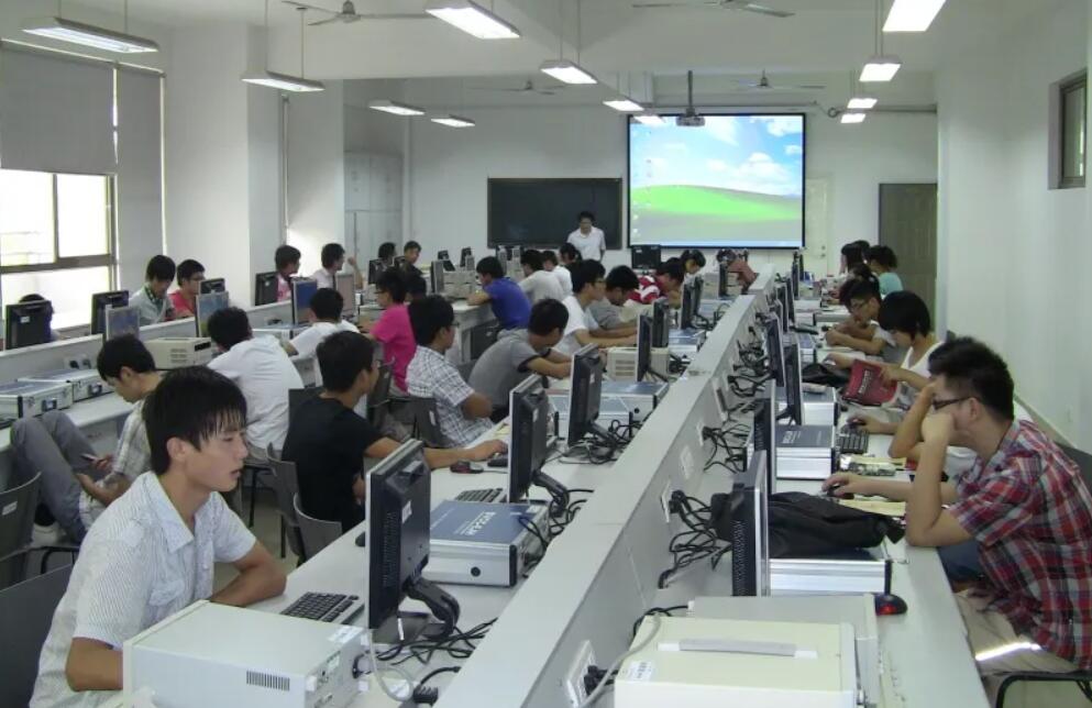 实训.jpg 实训.jpg