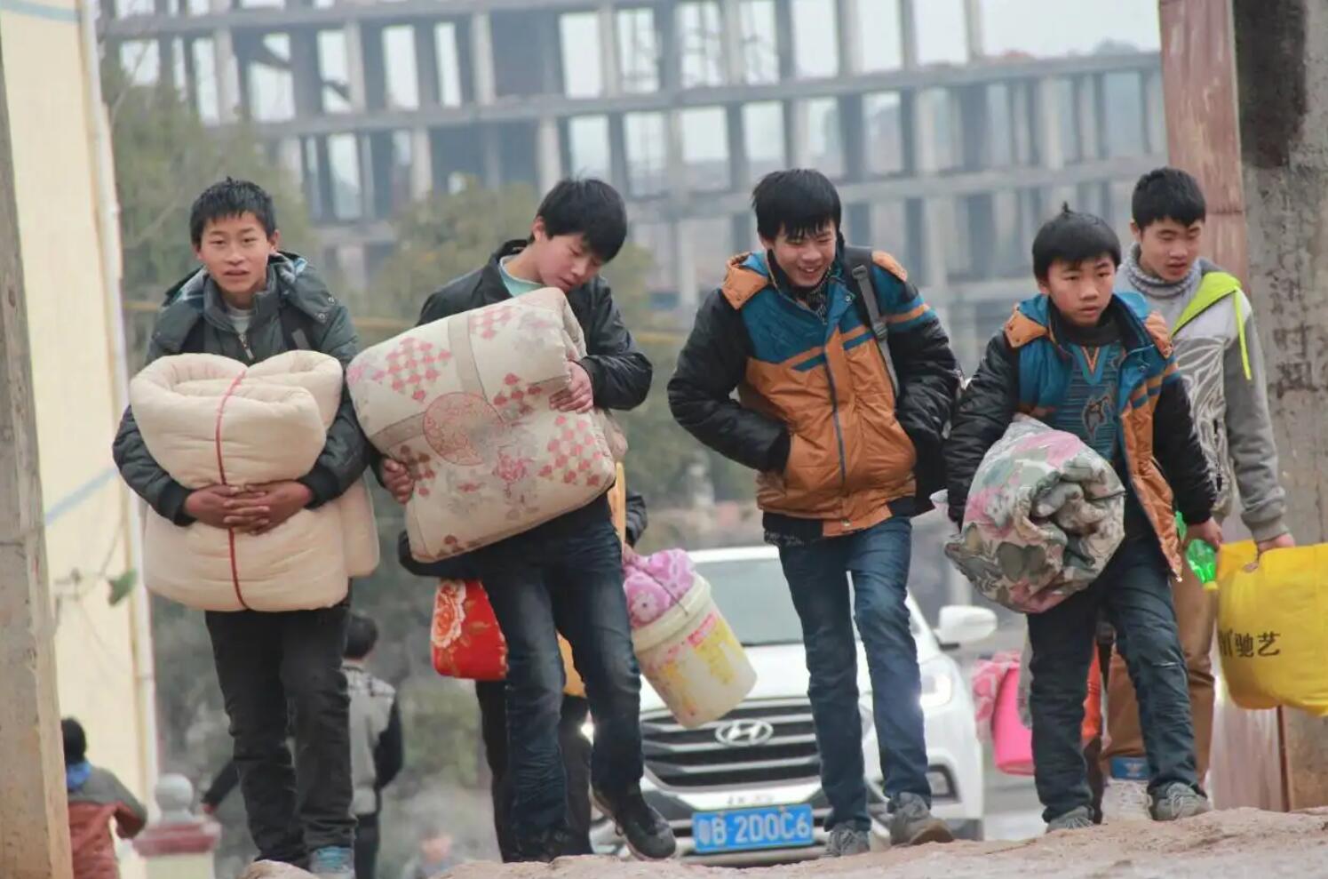 打工.jpg 打工.jpg