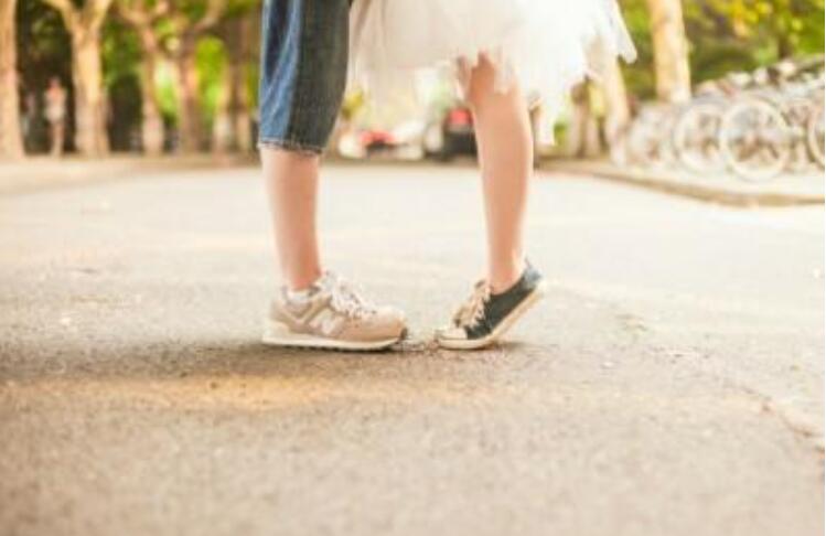 踮起脚尖的爱.jpg 踮起脚尖的爱.jpg