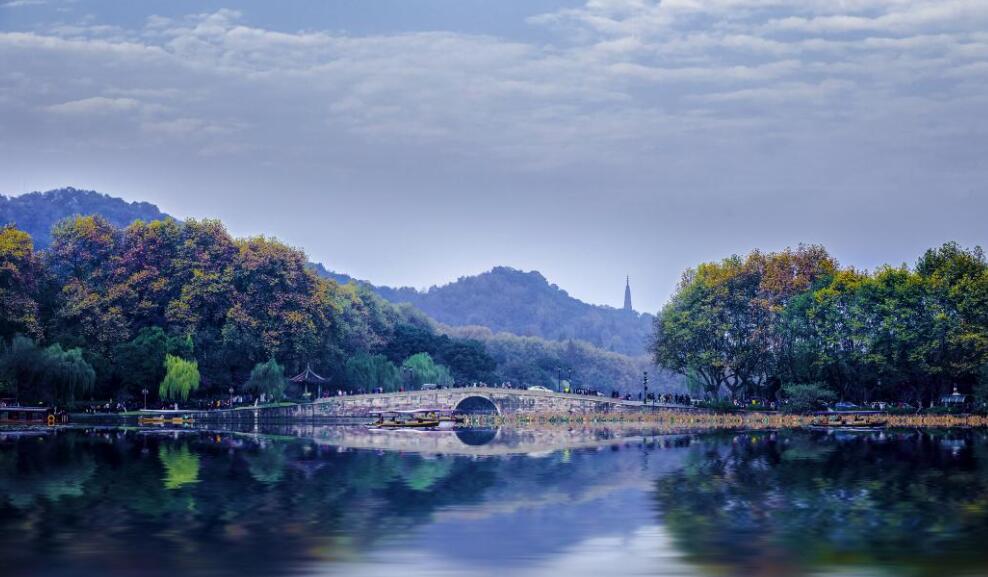 带你走进杭州.jpg 带你走进杭州.jpg