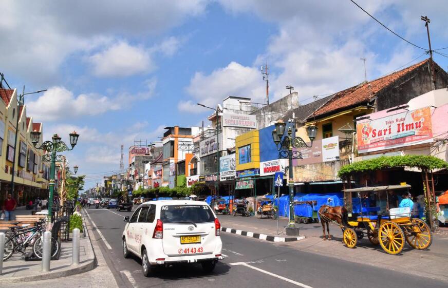 惊险一刻.jpg 惊险一刻.jpg