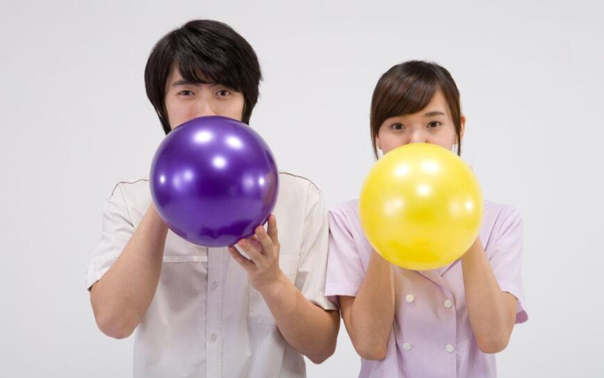 小气球大口吹.jpg 小气球大口吹.jpg