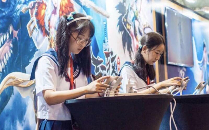 抢手机大战.jpg 抢手机大战.jpg