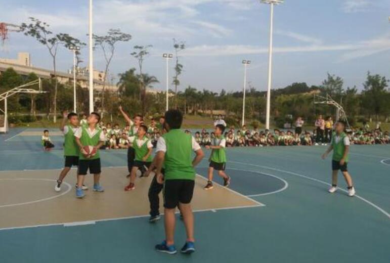 难忘的篮球赛.jpg 难忘的篮球赛.jpg