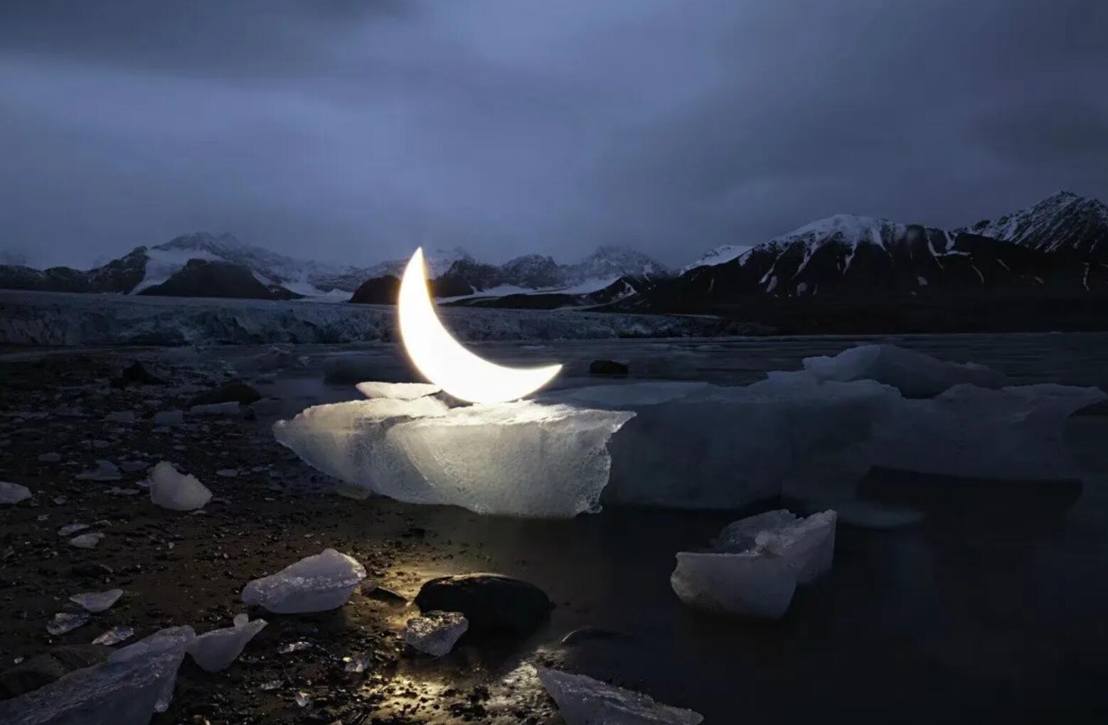 月亮.jpg 月亮.jpg