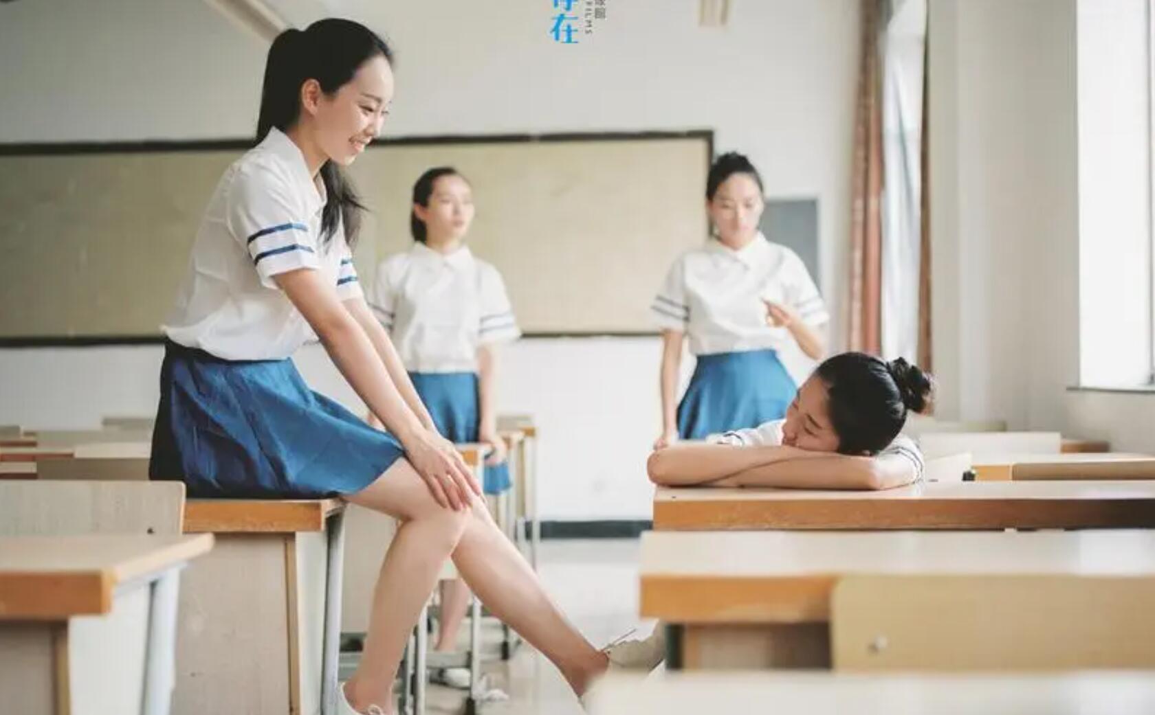 初中毕业.jpg 初中毕业.jpg