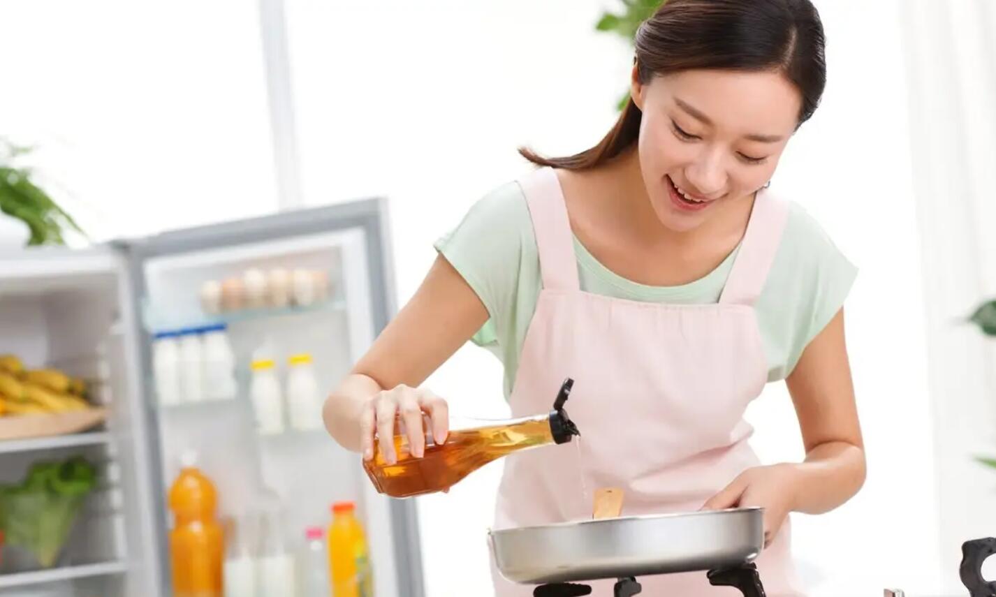 做饭.jpg 做饭.jpg