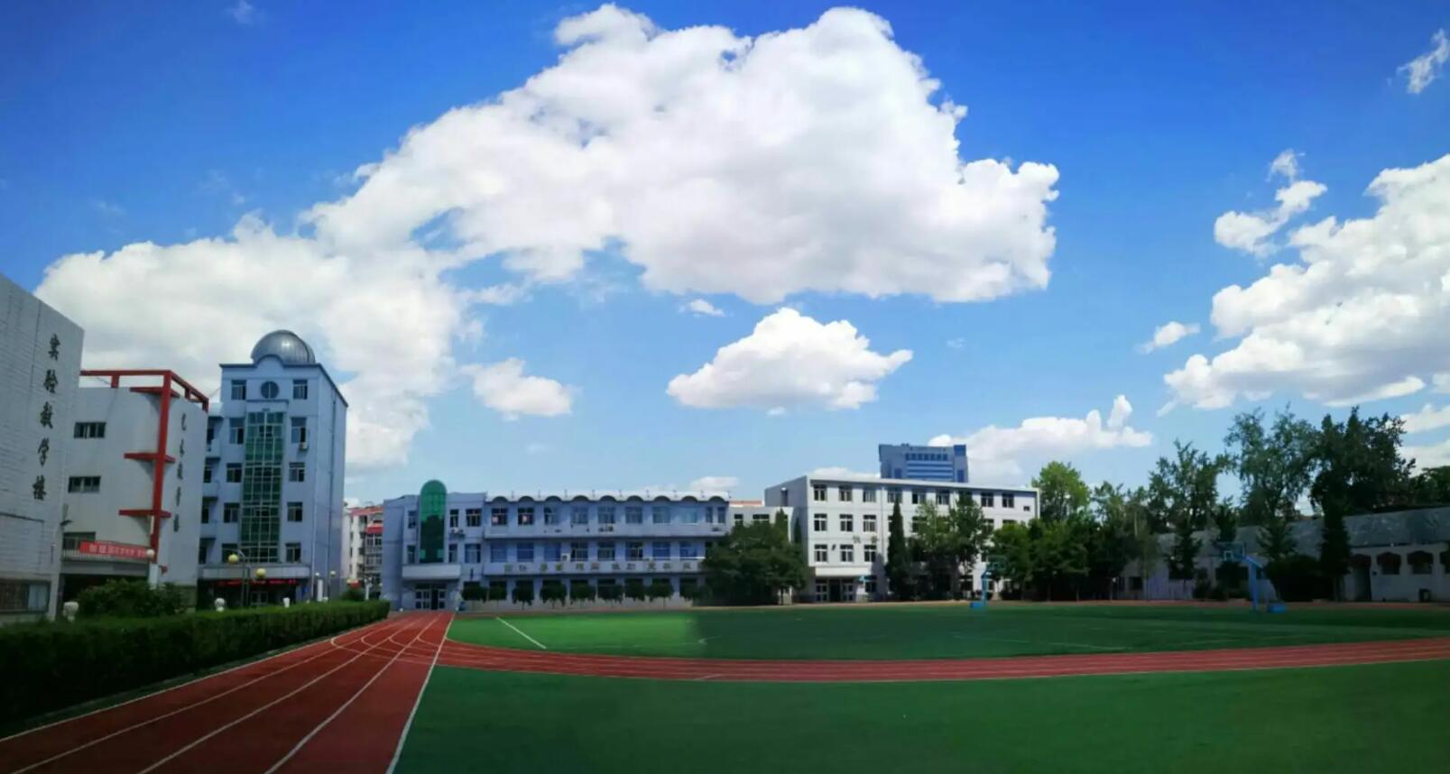 母校初中.jpg 母校初中.jpg