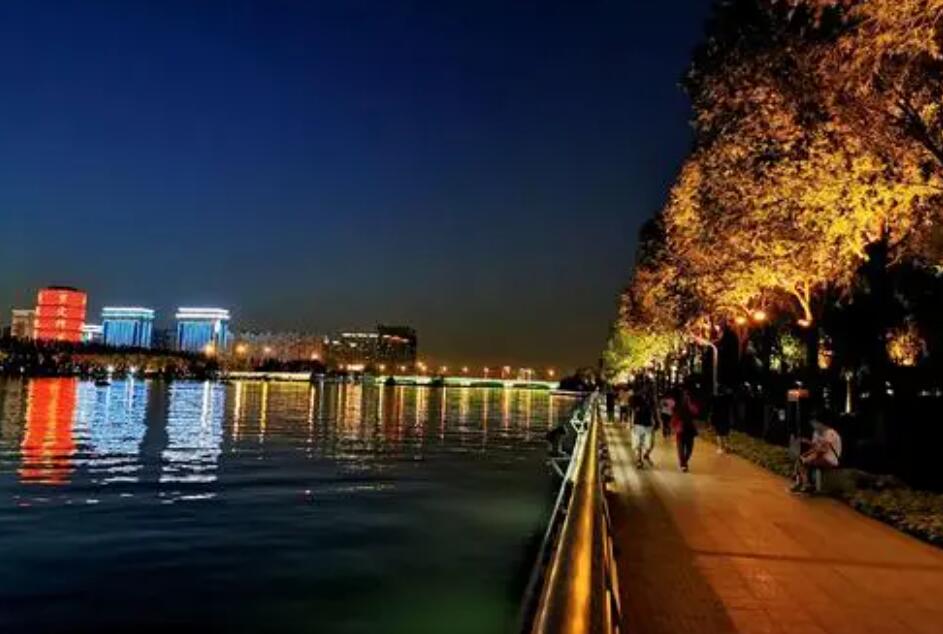 我心中最难忘的人.jpg 我心中最难忘的人.jpg