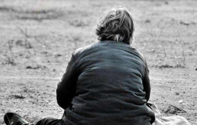 风雪中的乞丐.jpg 风雪中的乞丐.jpg